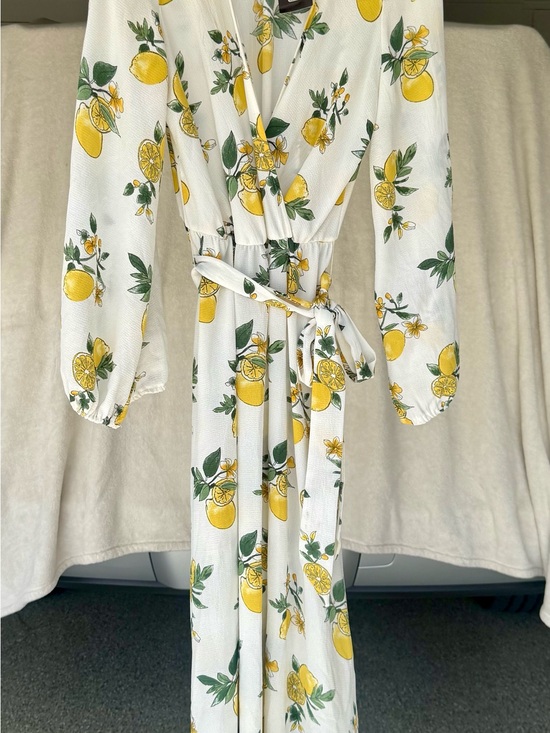 no brand Dresses & Skirts - Lemon Print Faux Wrap Maxi Dress